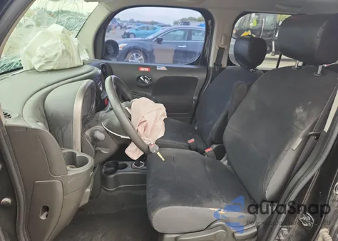 2010 Nissan Cube Base z USA, uszkodzony, nr VIN JN8AZ2KRXAT152213